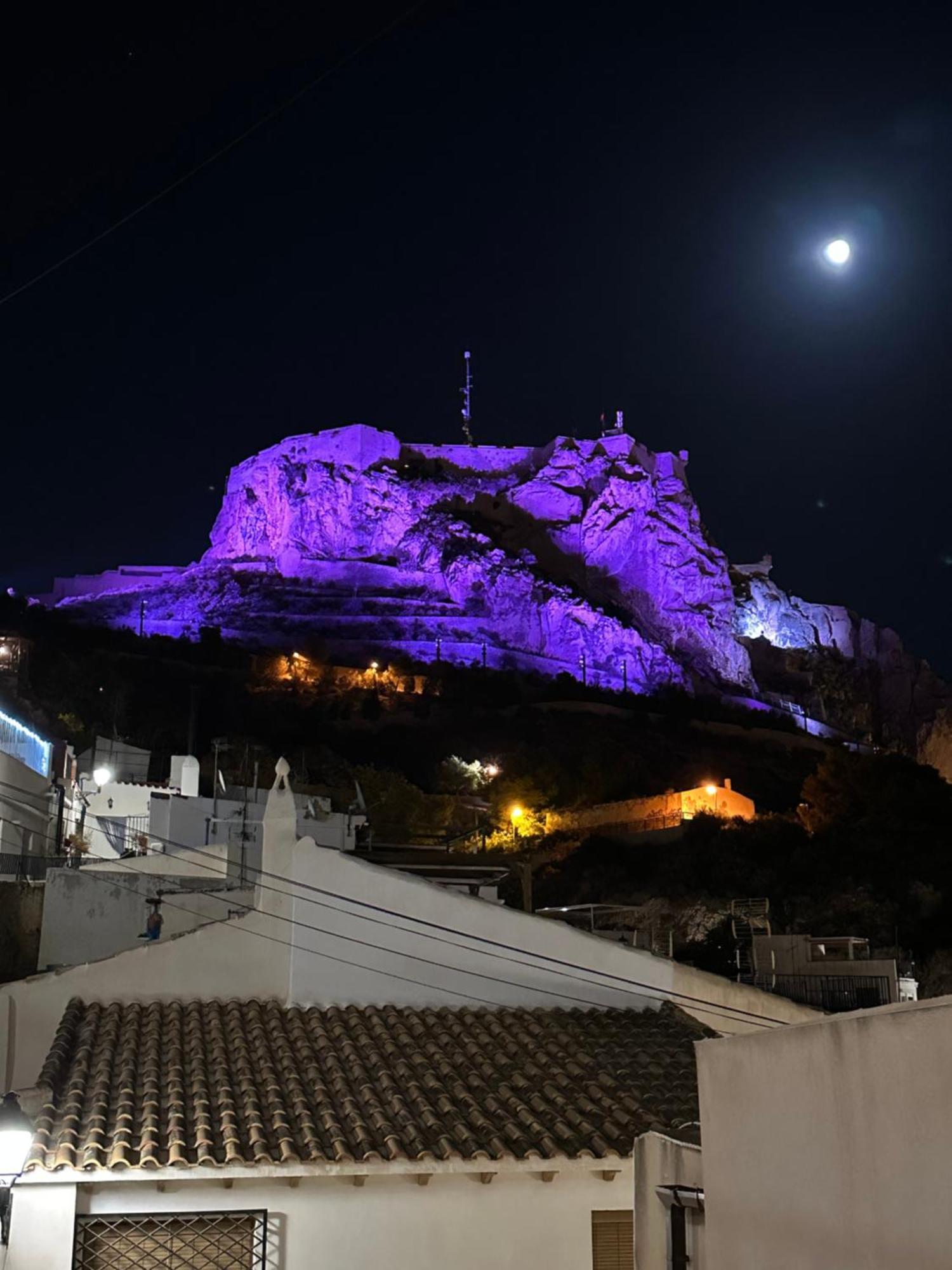 Nuevo Casco Antiguo, Playa Y Castillo Αλικάντε Εξωτερικό φωτογραφία